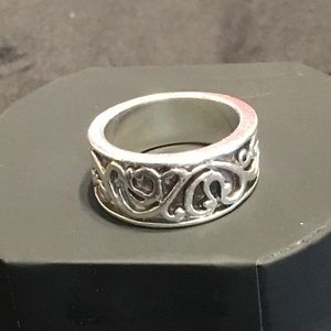 Sterling Silver Antique style ring